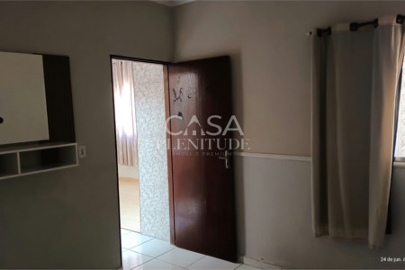 Casa de Vila à venda com 2 quartos em Aparecidinha, Sorocaba, SP