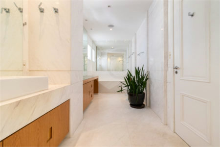 Apartamento à venda com 2 suítes em Itaim Bibi, São Paulo, SP