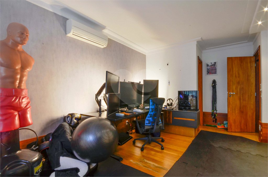 Casa à venda com 5 quartos, sendo 4 suítes, no condomínio Espaço Mobile - Real Parque, São Paulo - SP