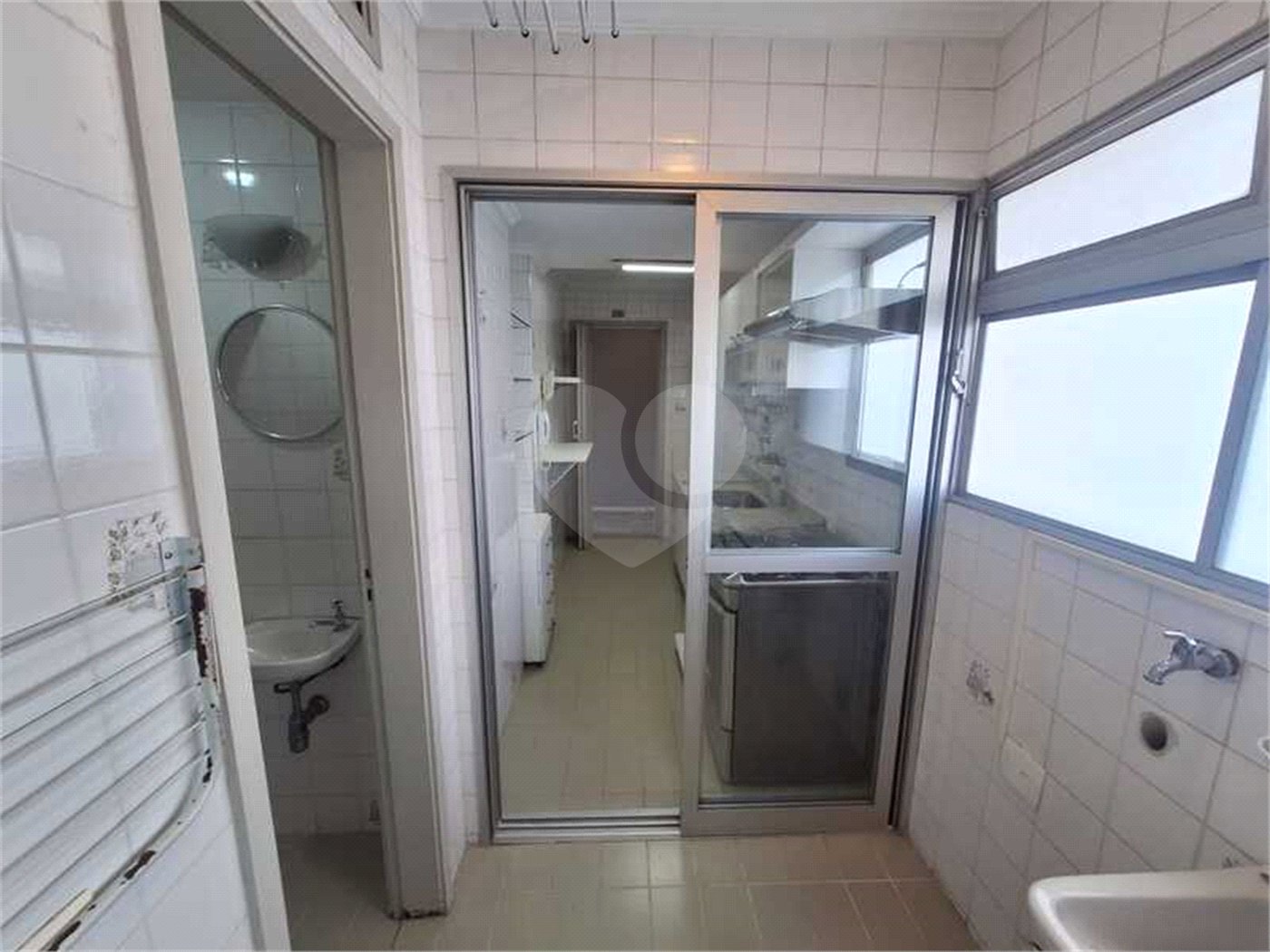 Apartamento à venda com 2 quartos, sendo 1 suíte,  em Indianópolis, São Paulo, SP