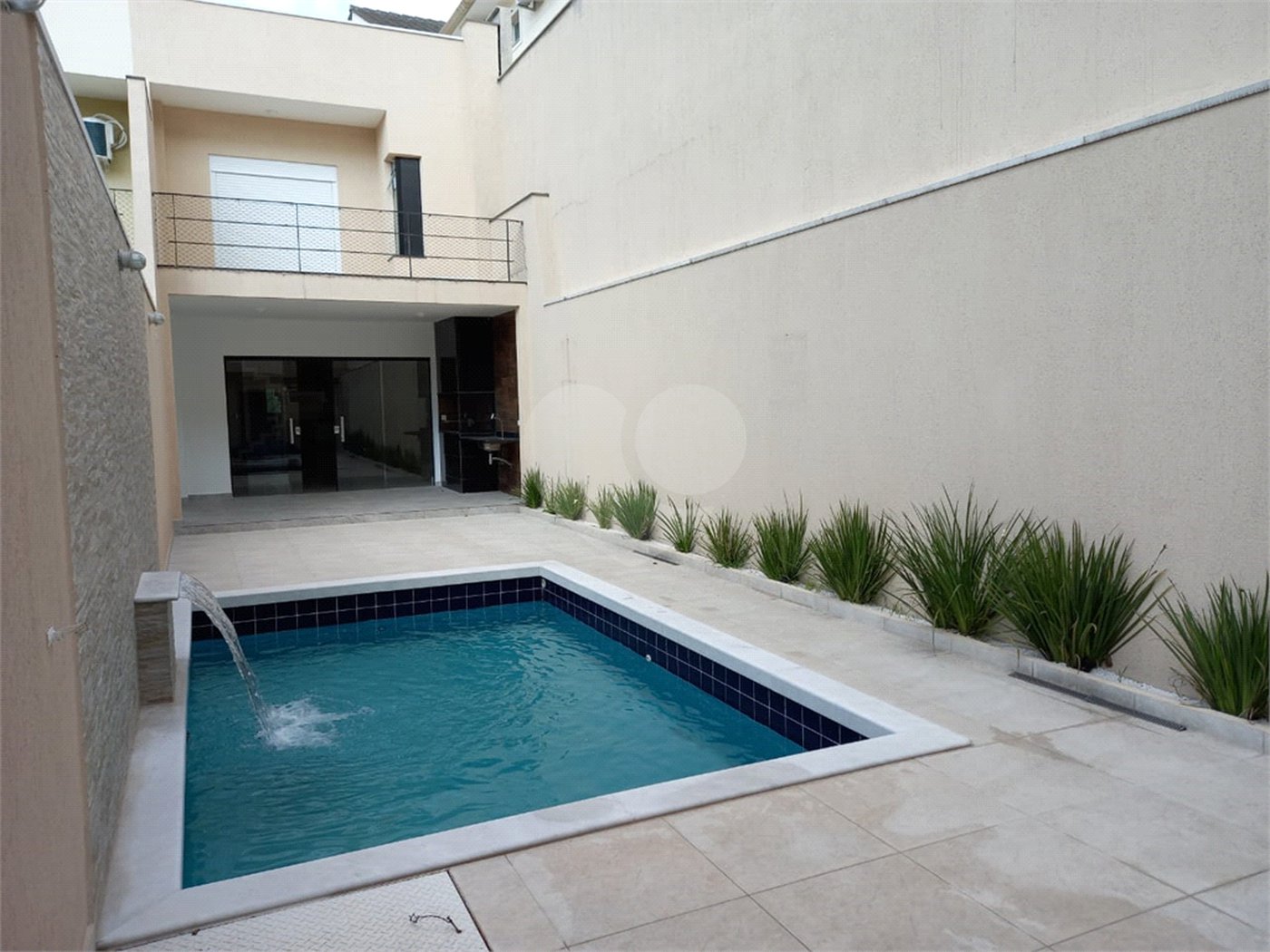 Casa para alugar com 4 suítes no condomínio Milenium, São Paulo - SP