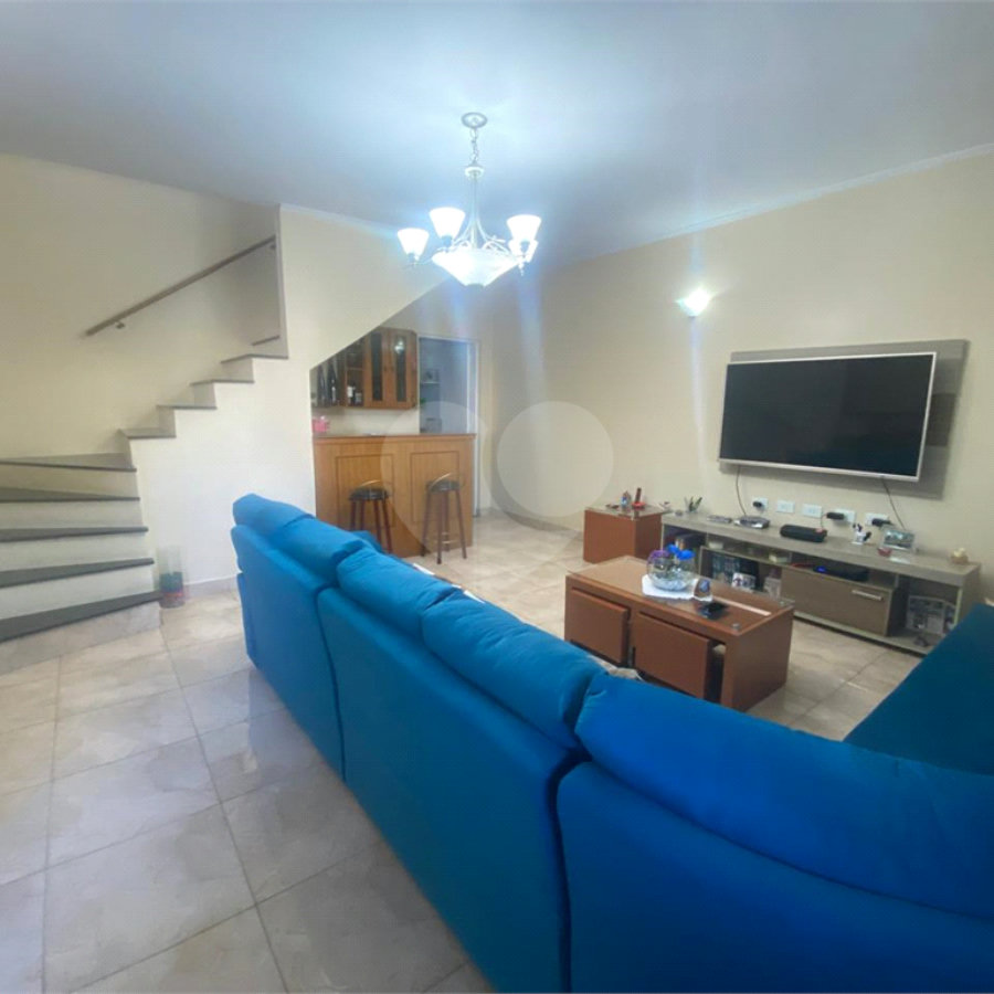 Excelente Sobrado Residencial à venda com 162m² e 4 dormitórios, localizado no Jardim Rosa de França