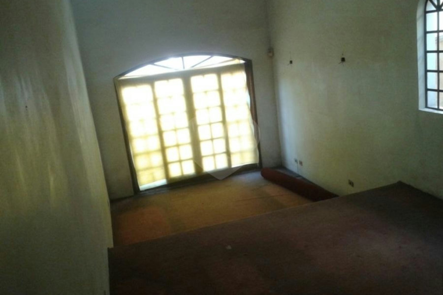 Sobrado à venda ou para alugar com 3 quartos, sendo 1 suíte,  em Horto, São Paulo, SP
