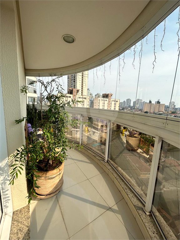 Apartamento à venda com 3 suítes em Santa Teresinha, São Paulo, SP