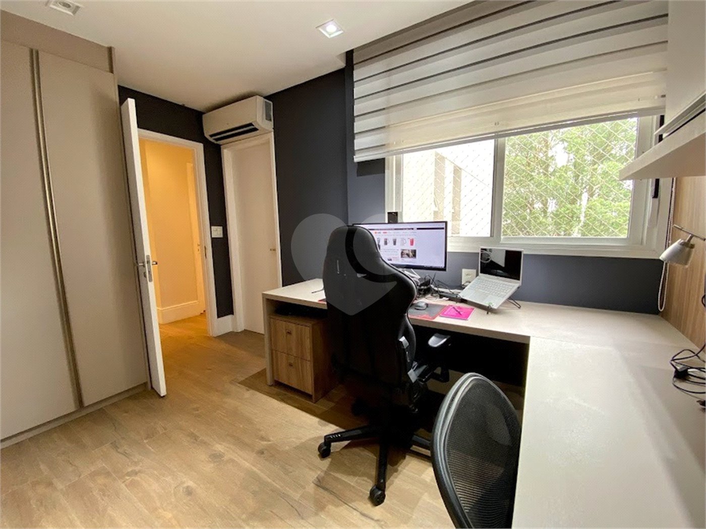 Apartamento à venda com 3 suítes em Vila Suzana, São Paulo, SP