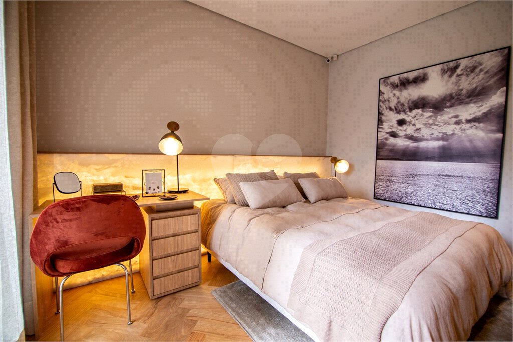 Apartamento à venda com 3 suítes em Vila Romana, São Paulo, SP