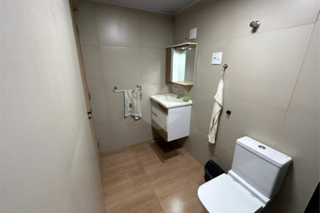 Casa à venda com 4 quartos, sendo 1 suíte, no Centro, Cravinhos, SP