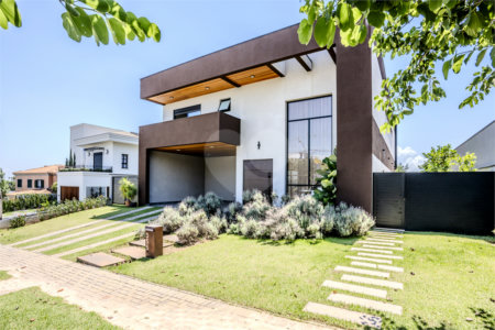 Casa à venda ou para alugar com 4 suítes no condomínio Campo de Toscana, Vinhedo - SP
