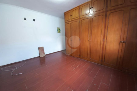 Casa à venda com 3 quartos, sendo 1 suíte, em Jardim das Vertentes, São Paulo, SP