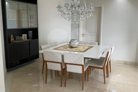 Apartamento à venda com 3 suítes em Santana, São Paulo, SP