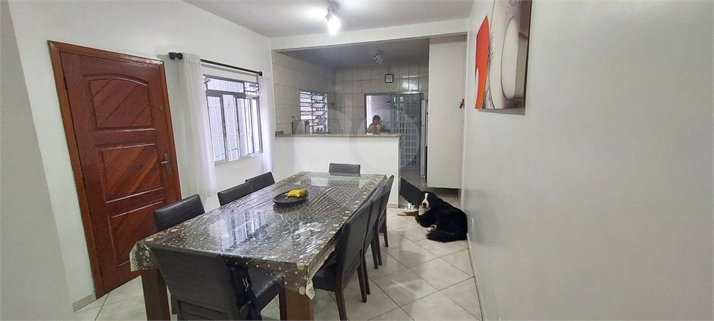 Sobrado à venda com 3 quartos, sendo 1 suíte, em Vila Sabrina, São Paulo, SP