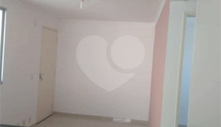 Apartamento à venda com 2 quartos em Distrito Industrial Miguel Abdelnur, São Carlos, SP