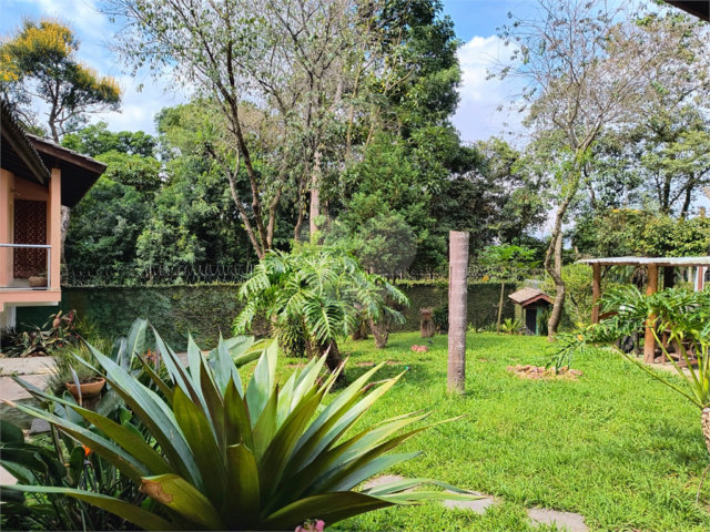 Casa à venda com 4 suítes em Roseira, Mairiporã, SP