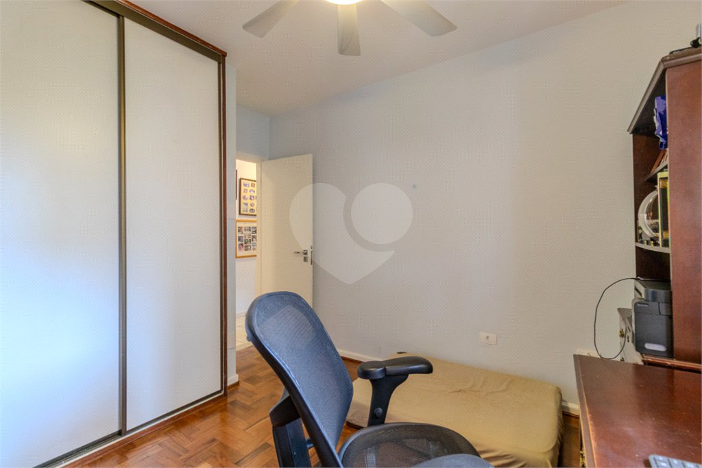 Apartamento à venda com 4 quartos, sendo 1 suíte, em Chácara Santo Antônio, São Paulo, SP