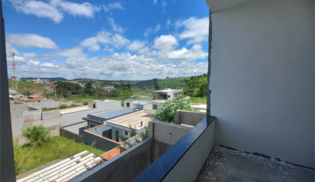Casa à venda com 2 quartos no condomínio Residencial Sonhar Bella, Atibaia - SP