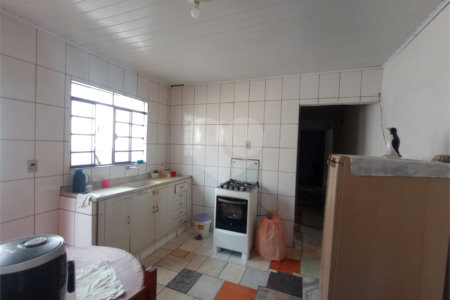 Casa à venda com 3 quartos, sendo 1 suíte, em Jardim Fogaça, Itapetininga, SP