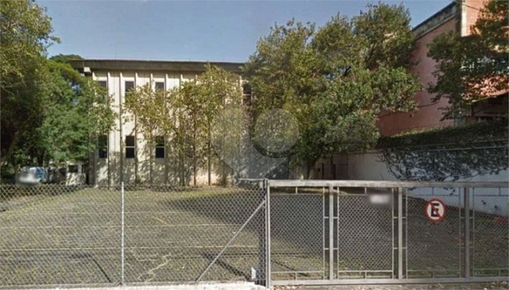 Prédio à venda em Jurubatuba, São Paulo, SP