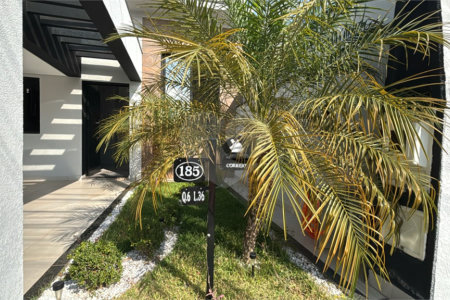 Casa à venda com 3 quartos, sendo 1 suíte, no condomínio Vila Paraty, Indaiatuba - SP