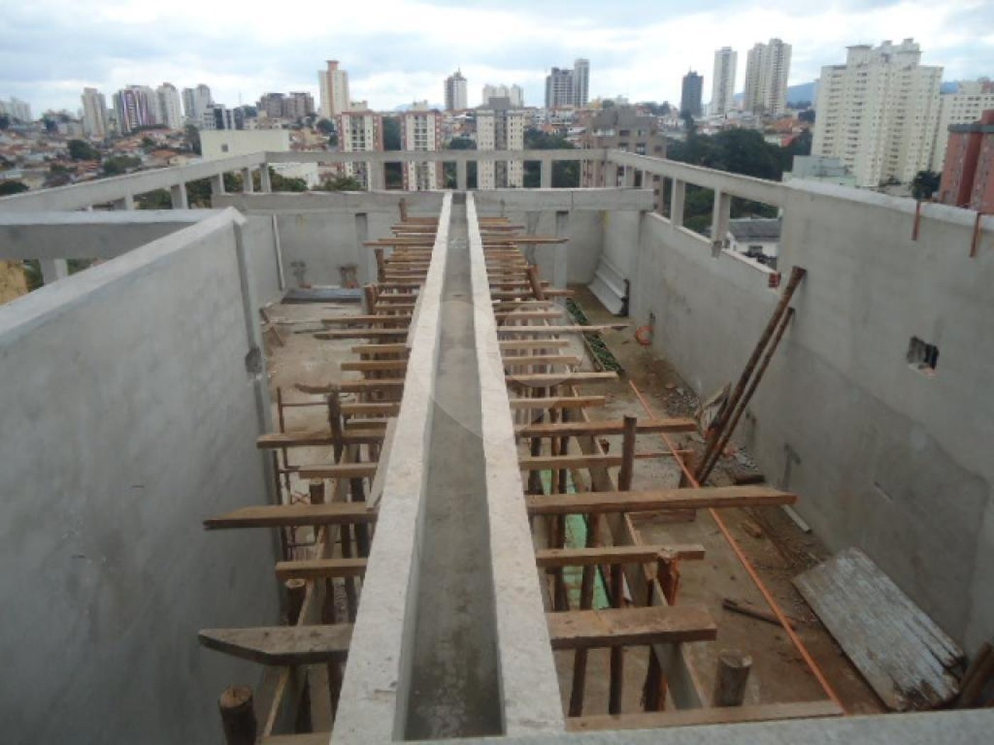 Prédio à venda em Vila Aurora (zona Norte), São Paulo, SP