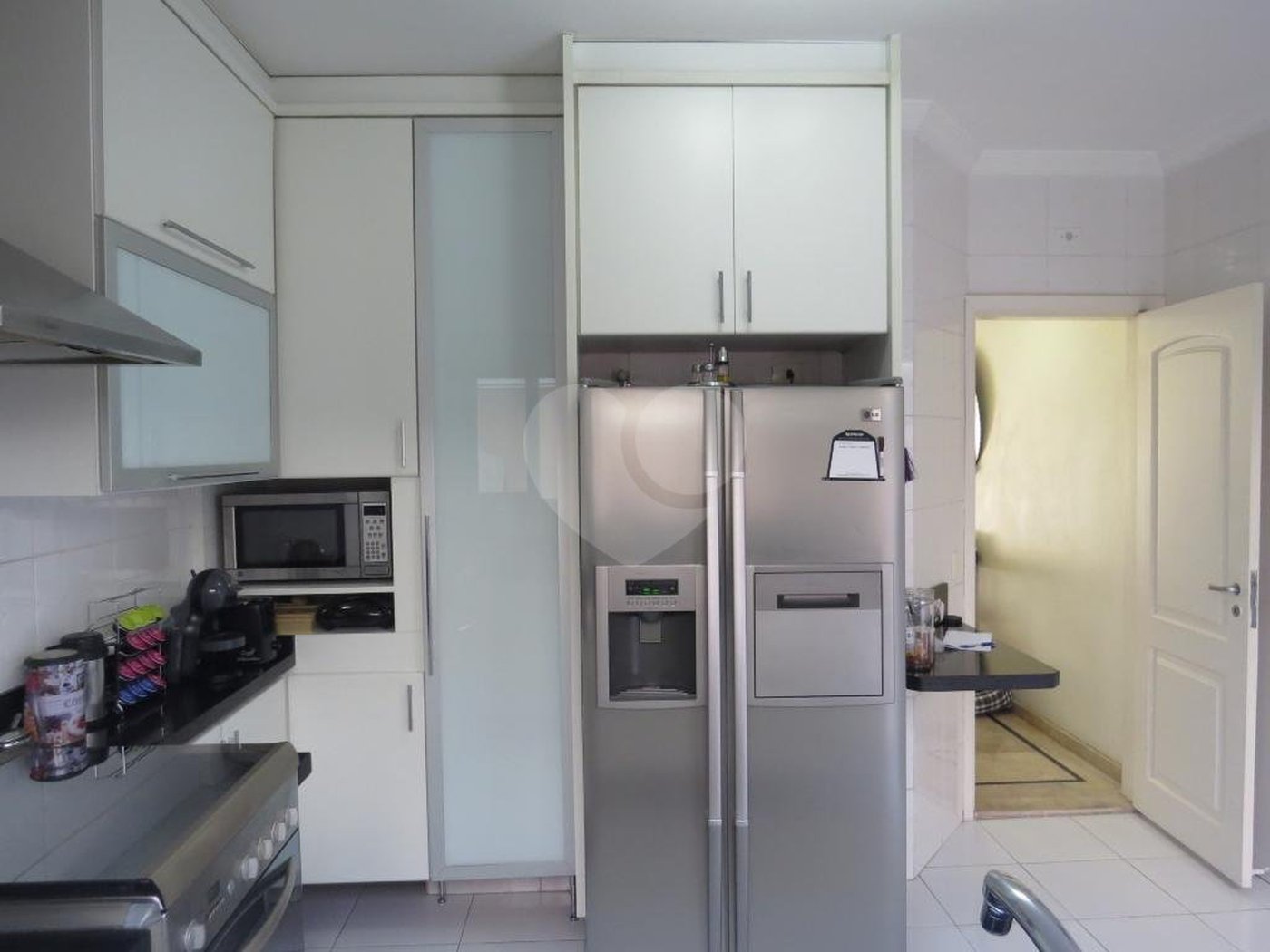 Casa à venda com 3 quartos, sendo 1 suíte, no condomínio Taquaral Village, São Paulo - SP