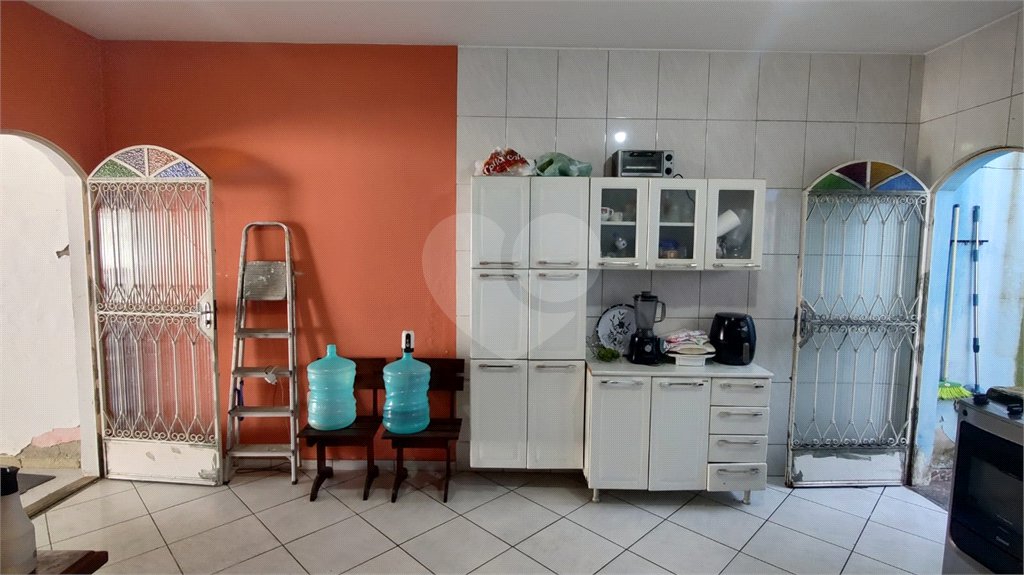 Casa à venda com 3 quartos, sendo 1 suíte, em Cosmos, Rio de Janeiro, RJ