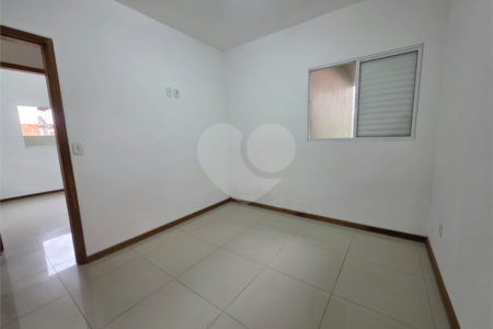 Casa para alugar com 3 quartos, sendo 1 suíte, em Bosque, Vinhedo, SP