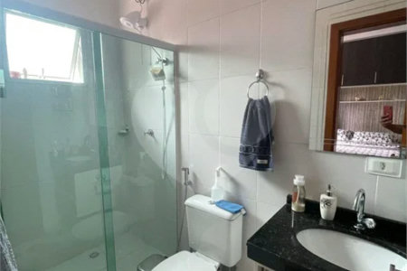 Casa à venda com 2 suítes no condomínio Cotia, Cotia - SP