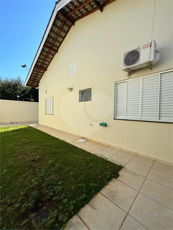 Casa à venda com 3 quartos, sendo 1 suíte, em Jardim Santa Bárbara, Atibaia, SP