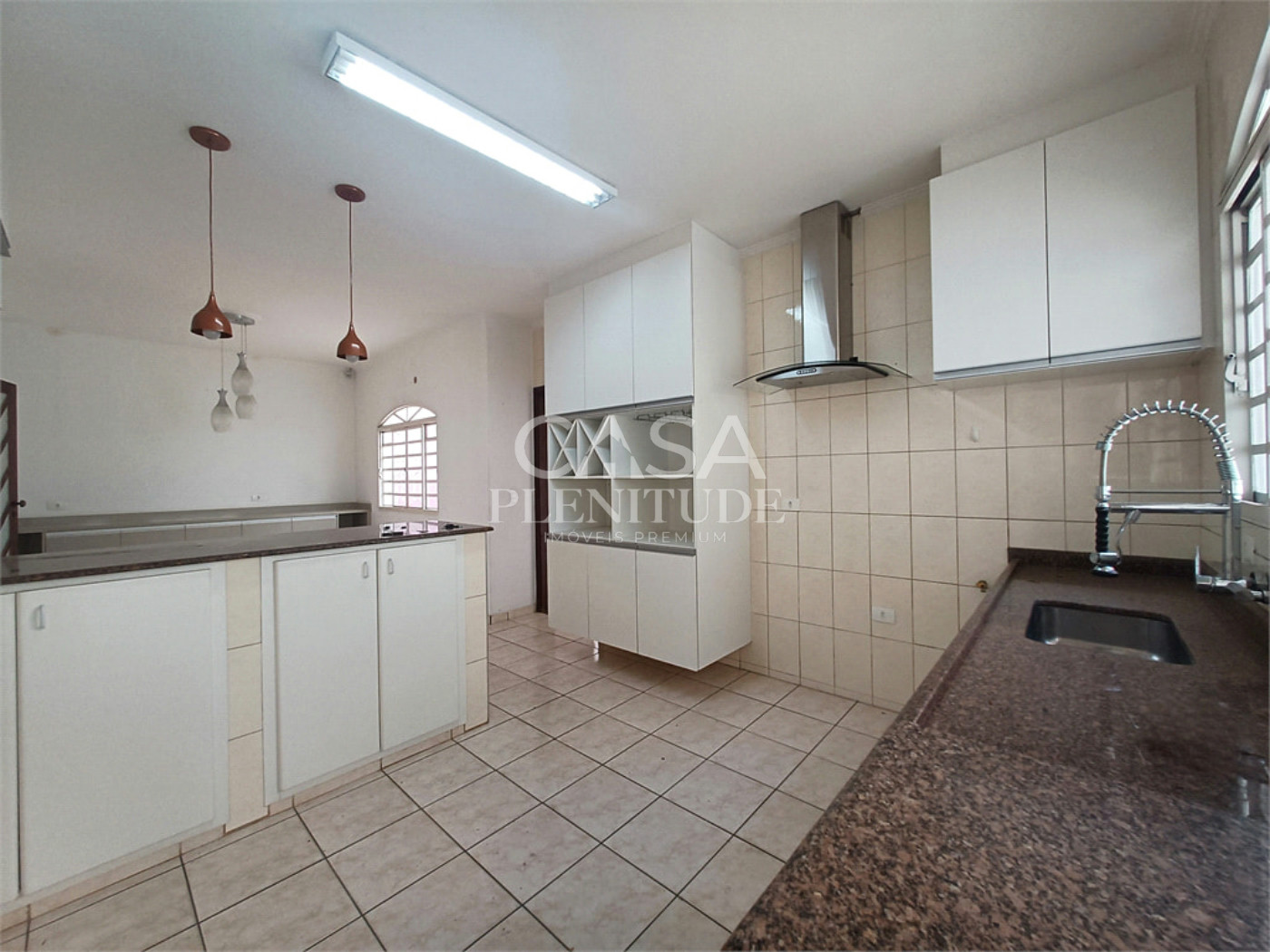 Casa à venda com 3 quartos, sendo 1 suíte, em Jardim Carolina, Sorocaba, SP