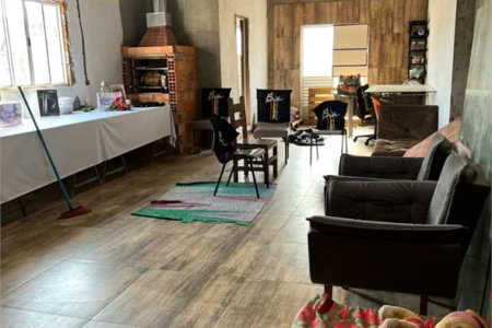 Casa à venda com 3 quartos em Jardim Suína, Taboão da Serra, SP