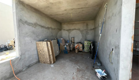 Casa à venda com 3 quartos, sendo 1 suíte, no condomínio Lago dos Ipês, Itapetininga - SP