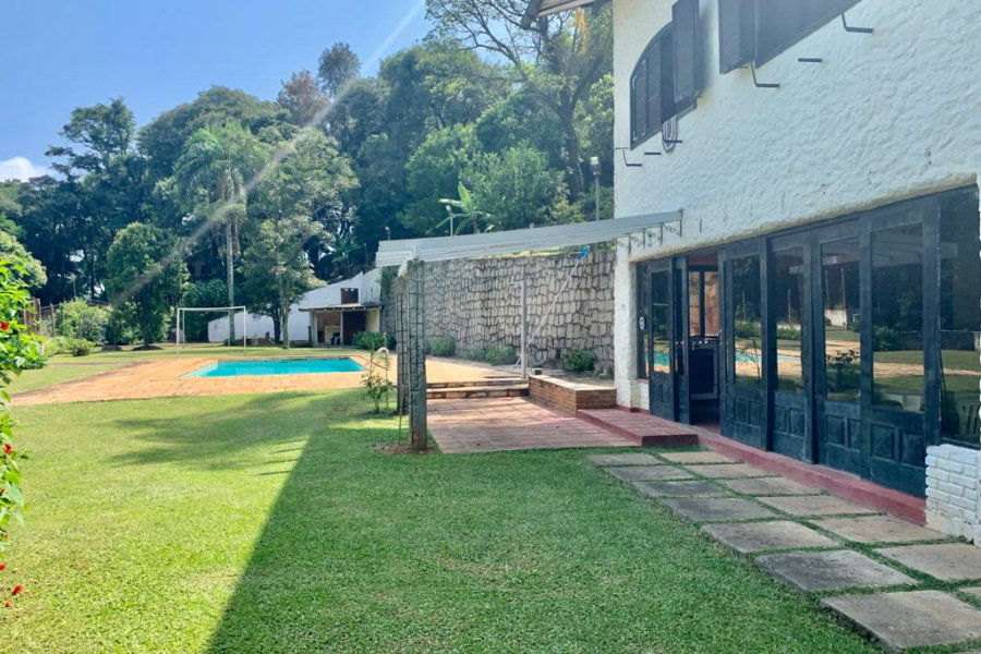 Casa Térrea à venda com 4 quartos, sendo 1 suíte, em Serra da Cantareira, Mairiporã, SP