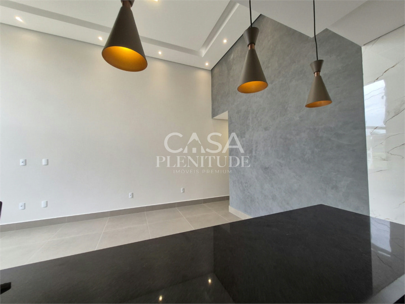 Casa em condomínio à venda com 3 quartos, sendo 1 suíte, em Jardim Residencial Villagio Ipanema I, Sorocaba, SP