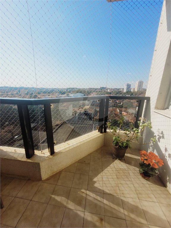Apartamento à venda com 3 quartos, sendo 1 suíte,  no Centro, Indaiatuba, SP