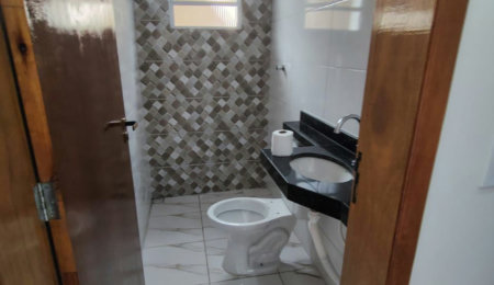 Casa à venda com 2 quartos, sendo 1 suíte,  em Nova Itanhaém, Itanhaém, SP
