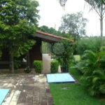 Casa à venda com 3 quartos, sendo 1 suíte, no condomínio Estância Marambaia, Vinhedo - SP