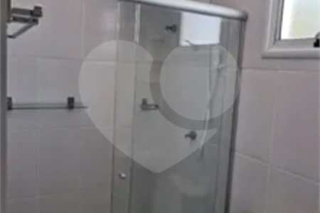 Apartamento à venda com 2 quartos em Vila São José, Taubaté, SP