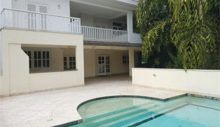 Casa à venda com 4 suítes no condomínio Vilaretto, São Paulo - SP