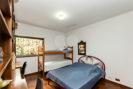 Sobrado à venda com 3 quartos, sendo 1 suíte, em Jardim Prudência, São Paulo, SP