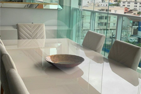 Apartamento à venda com 3 suítes em Vila Mogilar, Mogi das Cruzes, SP