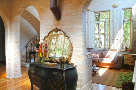 Sobrado à venda com 7 quartos, sendo 5 suítes, em Alto da Boa Vista, São Paulo, SP