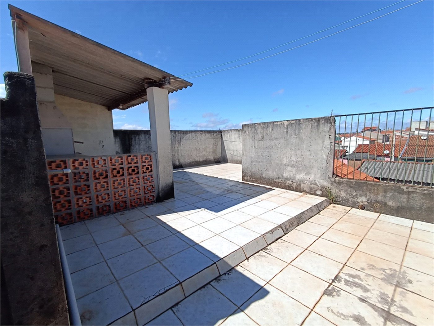 Casa à venda com 4 quartos, sendo 1 suíte, em Vila Belo Horizonte, Itapetininga, SP
