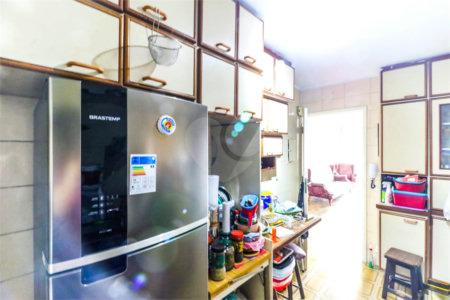 Apartamento à venda com 3 quartos, sendo 1 suíte, em Santo Amaro, São Paulo, SP