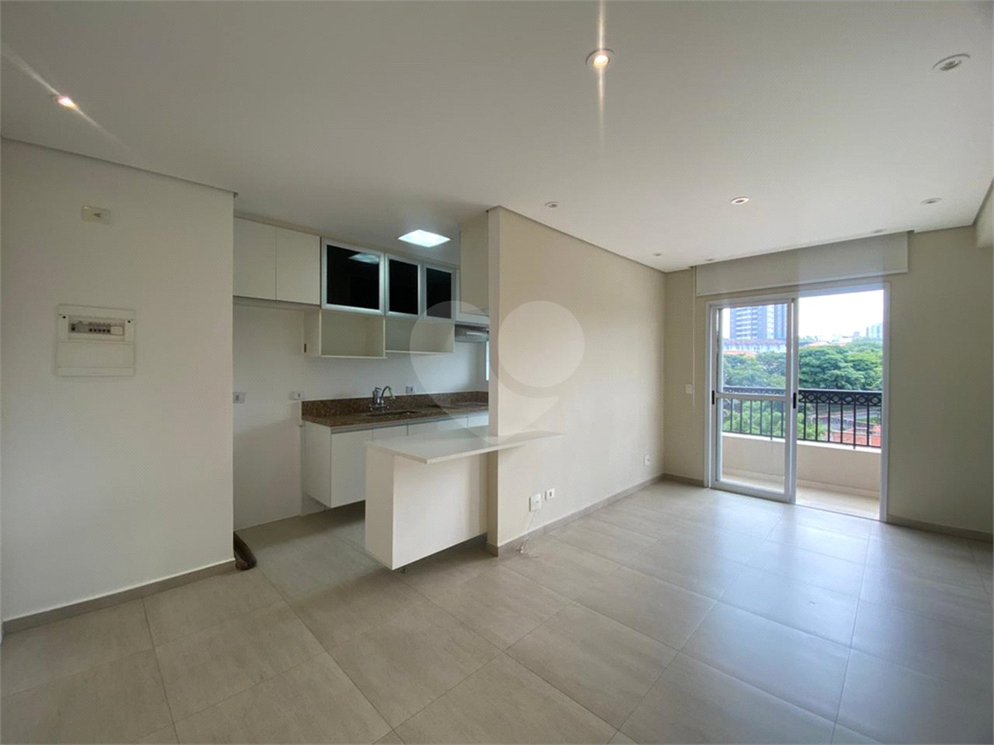 Apartamento à venda ou para alugar com 2 quartos, sendo 1 suíte, em Parada Inglesa, São Paulo, SP