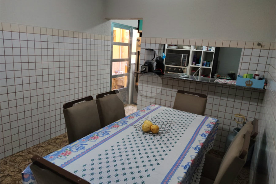 Sobrado à venda com 2 quartos no Brasilândia, São Paulo, SP