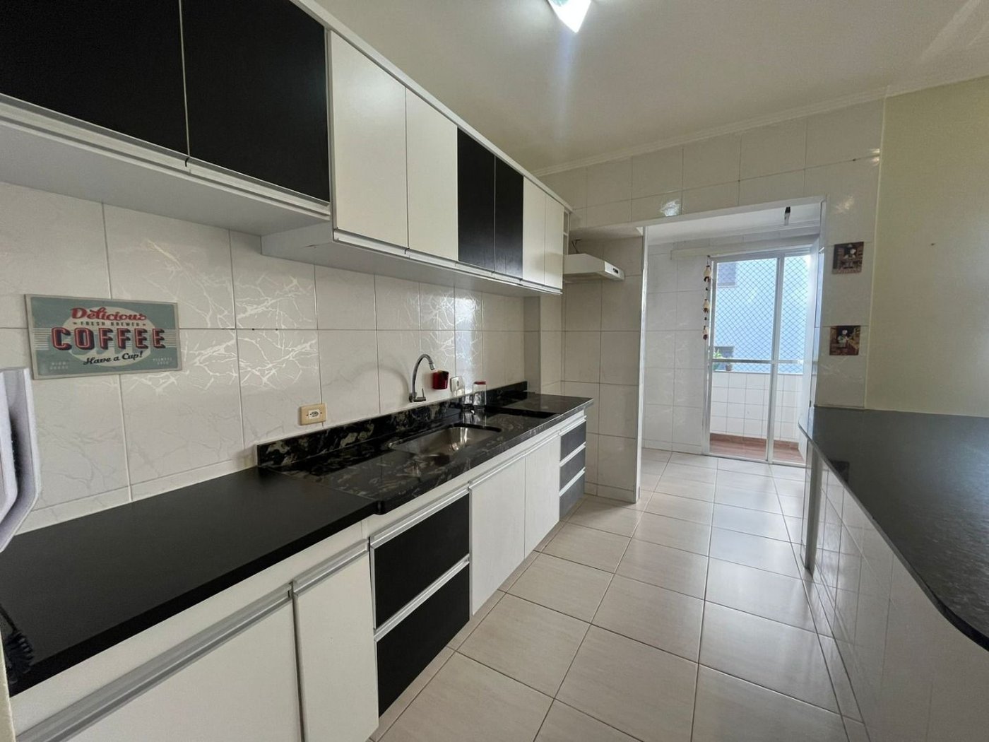 Apartamento à venda, 69 m² por R$ 320.000,00 - Loteamento João Batista Julião - Guarujá/SP