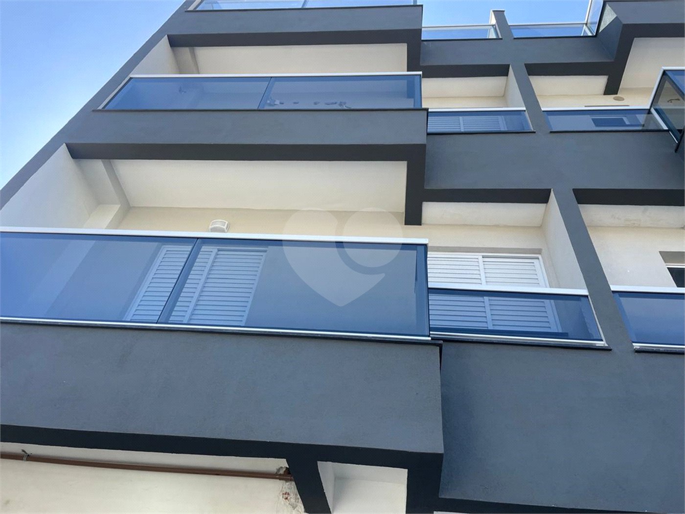 Apartamento à venda com 2 quartos, sendo 1 suíte,  em Vila Guarani, Santo André, SP