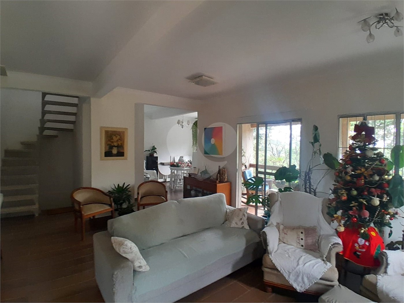 Sobrado à venda com 3 quartos, sendo 1 suíte, em Serra da Cantareira, Mairiporã, SP