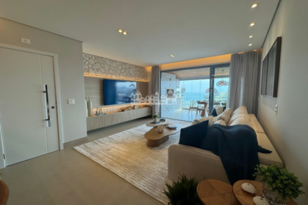 Apartamento à venda com 3 suítes em Riviera, Bertioga, SP