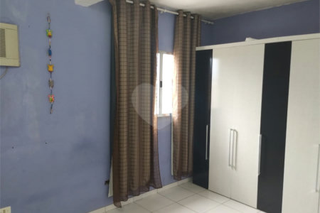 Sobrado à venda com 3 quartos, sendo 1 suíte,  em Jardim Varan, Suzano, SP